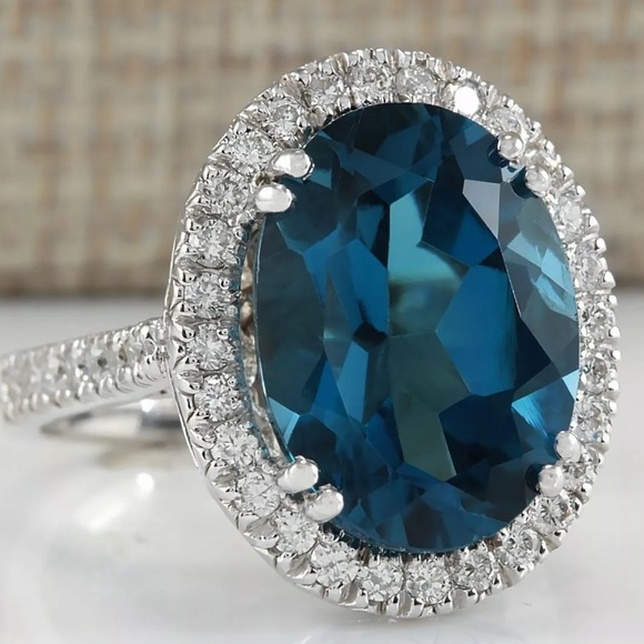 Natural Oval Blue Topaz Gemstone & Sterling Silver - Picture 2 of 4